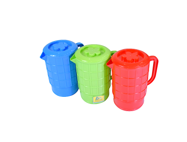 Plastic water pitcher with lid