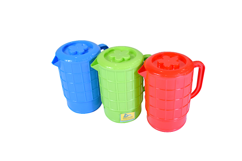 Plastic water pitcher with lid
